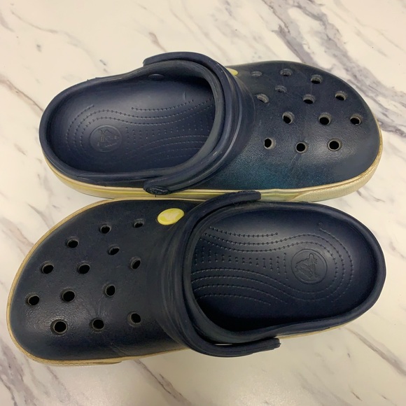 Crocs J2 - Picture 2 of 6